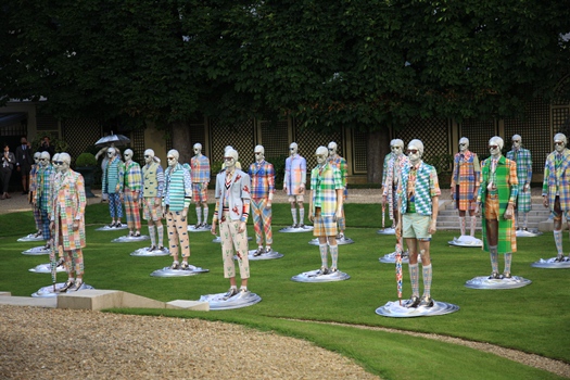 THOM　BROWNE.