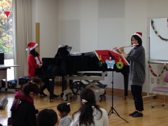 12月10日　クリスマス親子コンサートを開催しました！