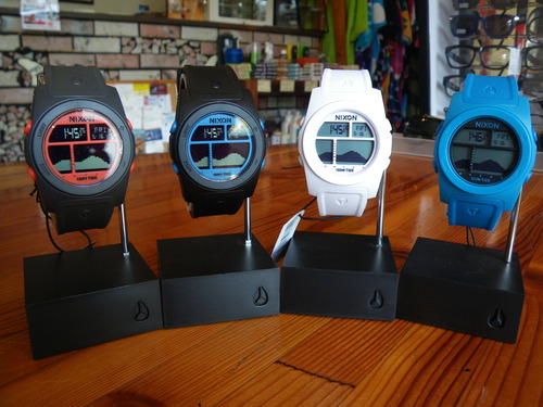 NIXON『RHYTHM』 入荷 l FIX SURF SHOP