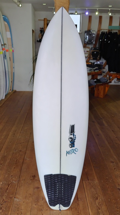 JS 『NITRO 5’11”』 中古ボード