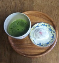 今日はいちご大福と！ 2023/03/06 11:56:48