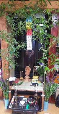 精霊棚作り 2020/08/13 22:33:02