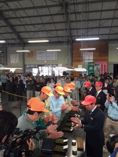 掛川茶初市場