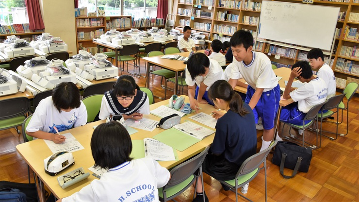 中学生未来会議第３弾！　周南中学校が「大人になって戻ってきたいまちづくり」について提言！