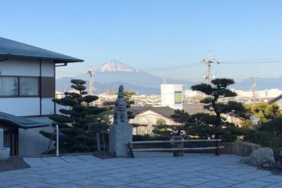 観富山≪龍華寺≫