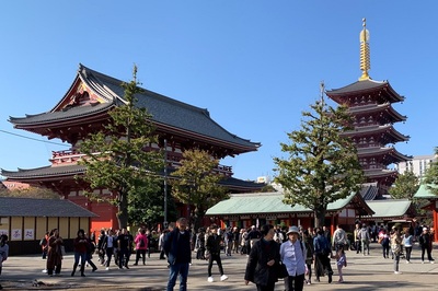 雷門と浅草寺