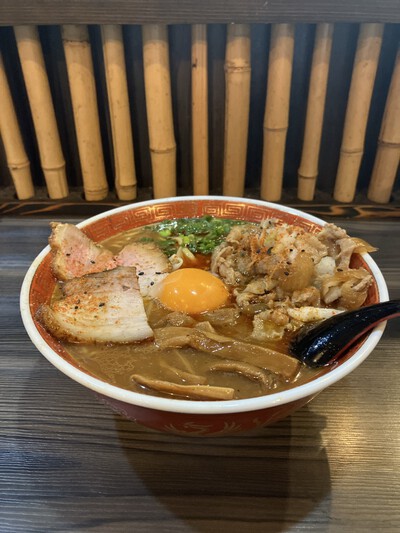 時代麺房ライオン『徳島ラーメン』