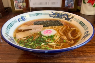 蕎麦屋のラーメン