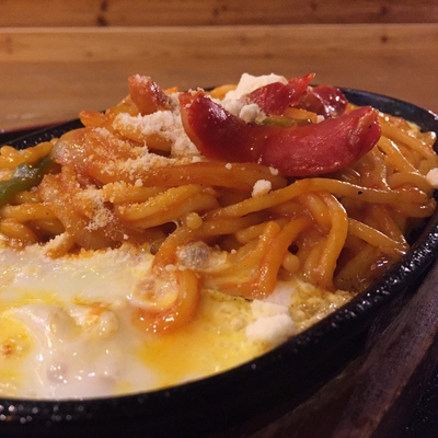 鉄板ナポリタン