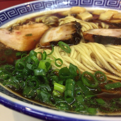 再びラーメンはしご