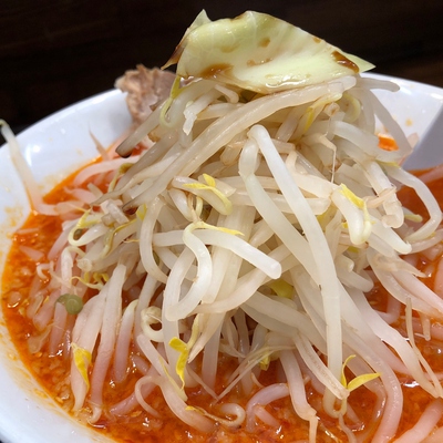 真っ赤なラーメン