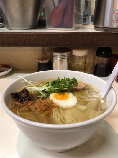 絶品「塩ラーメン」