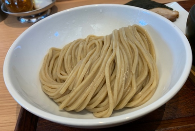 絶品≪歩く花≫