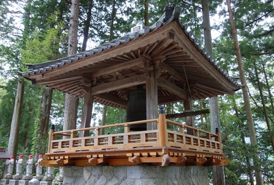 日本一の観音大杉。