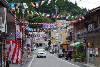 日本一の観音大杉。