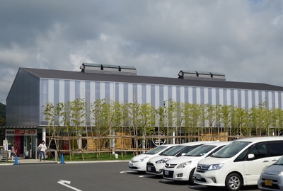 道の駅「保田小学校」