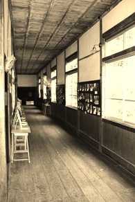 廃校の学校