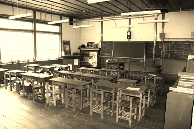 廃校の学校