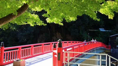 紅葉間近の香嵐渓