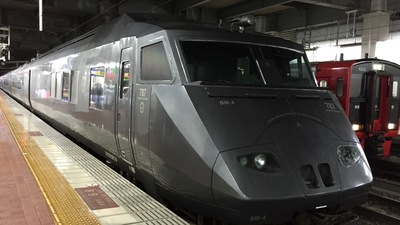 博多駅足止め