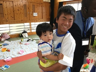 南陽中学校・・・ふれあい体験（写真）