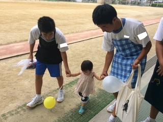 南陽中学校・・・ふれあい体験（写真）
