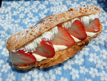 Ouvrir（ウヴリール）さんのケーキ