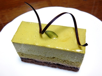 Ouvrir（ウヴリール）さんのケーキ