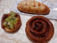 BAKERY&CAFÉ RESTAURANT AYUKAWAさんのパン
