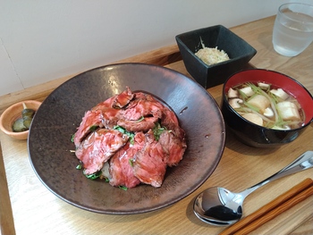 「はしばみ」さんでランチ