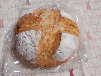 農＋(ノーティス)さんのパン