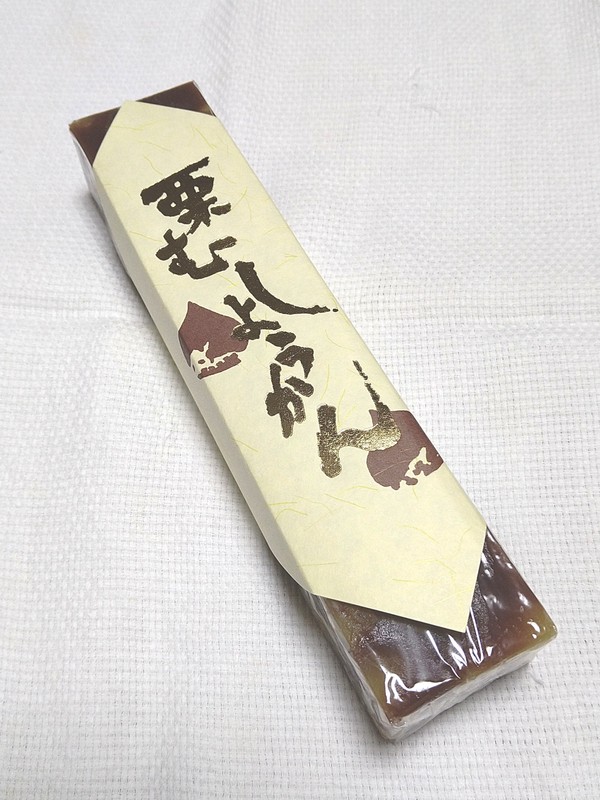 「御菓子司すぎや」さんの栗蒸し羊羹