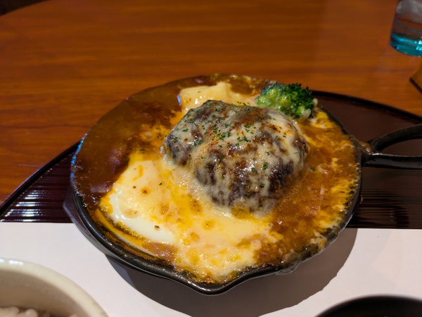 ハンバーグの森GreenGreenさんでランチ