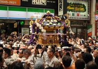 スカイツリーと三社祭 2012/05/23 17:40:53
