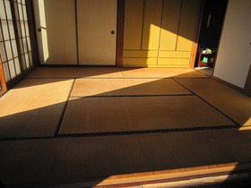 畳を板の間に