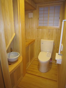 トイレ手洗い器