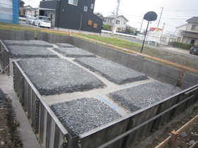 基礎型枠工事