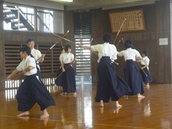 弓道・なぎなた教室　参加者募集中