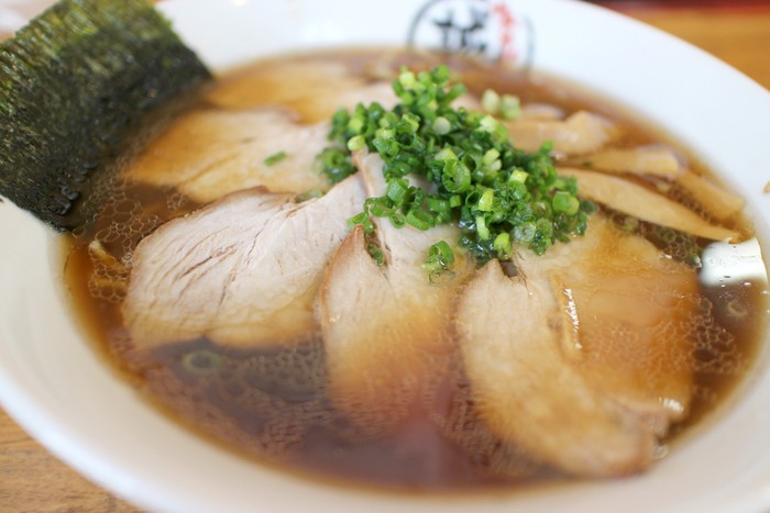 【はまぞうラーメン部】袋井市の中華そば誠（まこと）登場だっ！｜袋井市栄町