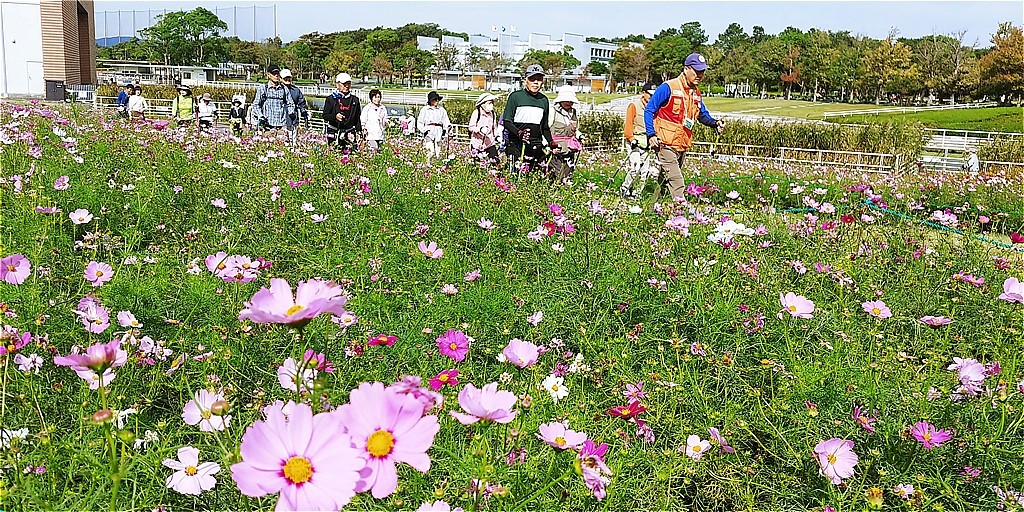 ノルディックウォーク体験教室 in 浜名湖ガーデンパーク