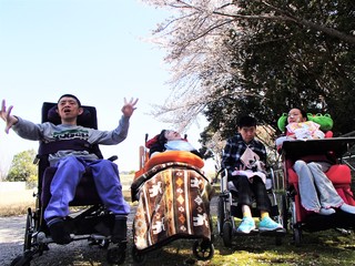 春のぽかぽか陽気の出来事（スマイル）