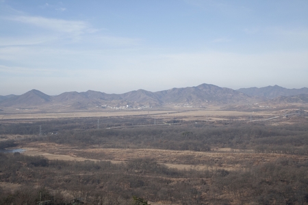 北朝鮮と韓国　境界を視察 【オプション例会】