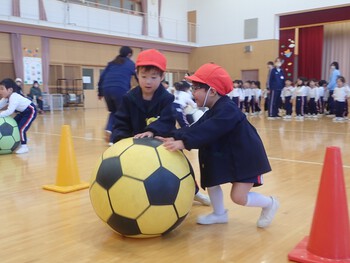 ３月誕生会（年少はな組）