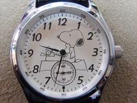スヌーピー腕時計の修理をしました。【分解掃除・電池交換】 2024/03/21 09:10:00