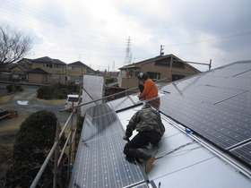 住宅太陽光パネル