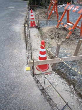 塀の工事開始