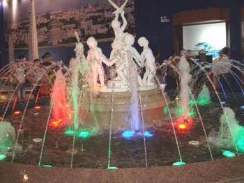 上海万博之二（朝鮮館）