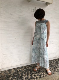 ☆　スモーキーなニュアンスカラーなワンピース☆ 2020/06/28 14:42:18