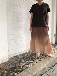 ☆　心躍る！グラデーションプリーツスカート　☆ 2020/06/29 22:00:24