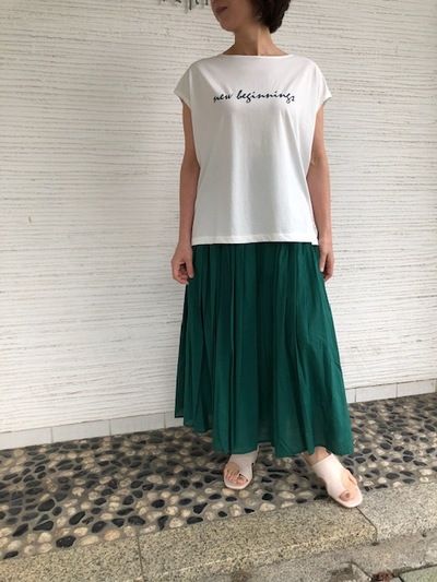 ☆　この夏こそココロときめくカラースカートを・・・☆